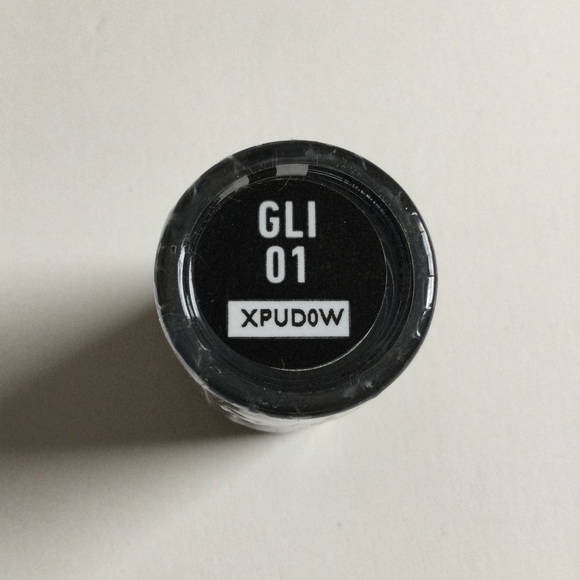 COPY - NYX Glitter Brillants Blue GLI 01 for Body and Eyes - Picture 7 of 8